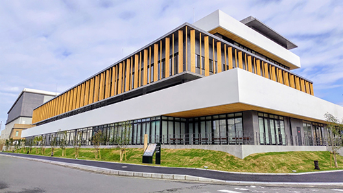 八女市役所新庁舎