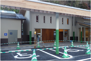 情報施設棟