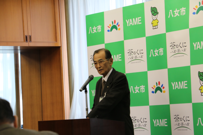 2016年12月定例記者会見の様子