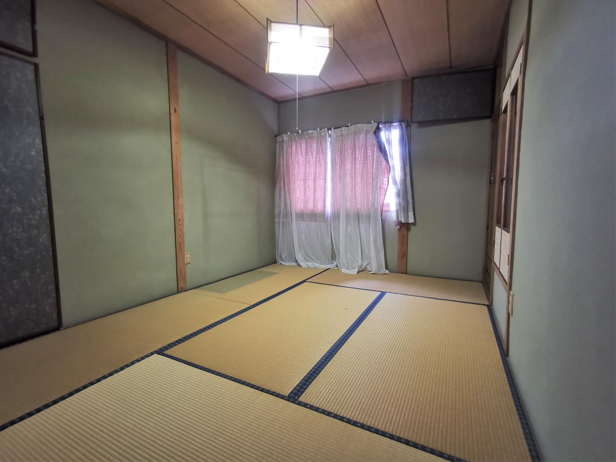 2階和室6帖