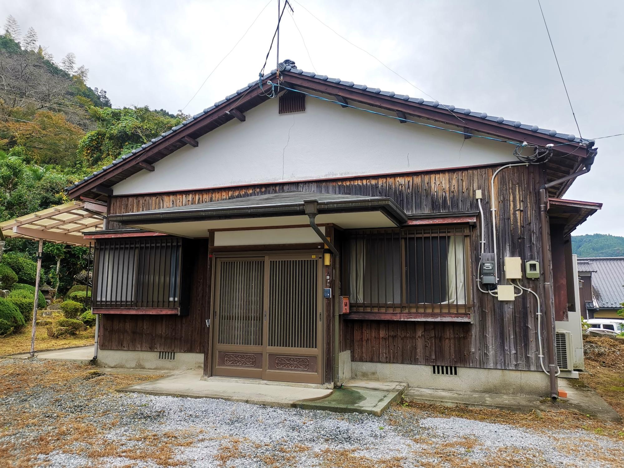 物件番号236番上陽町北川内