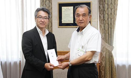 （写真）株式会社積文館書店さまから災害寄附金をいただきました