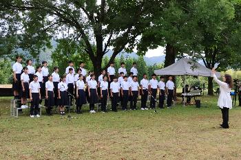 星野中学校生徒による合唱「この灯を永遠に」