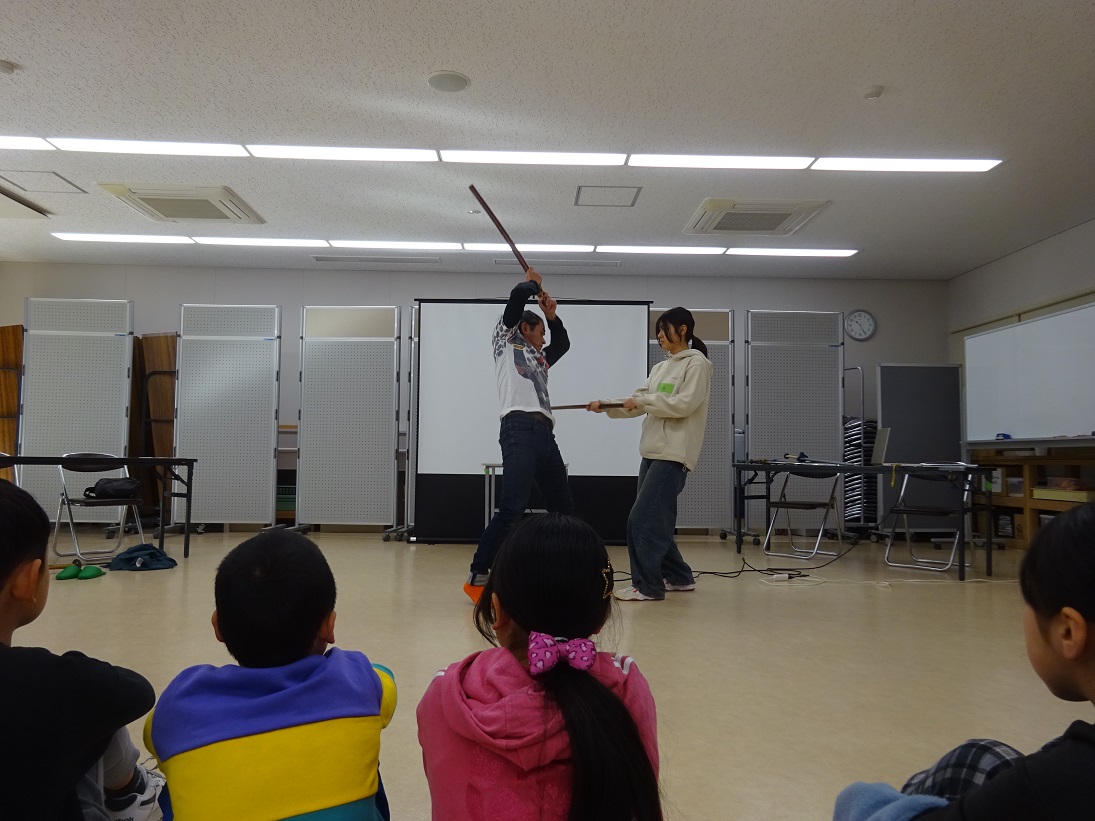殺陣の練習中