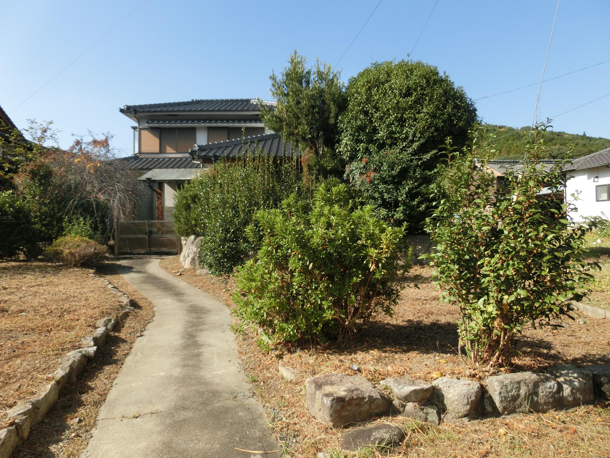 敷地内（南東側）