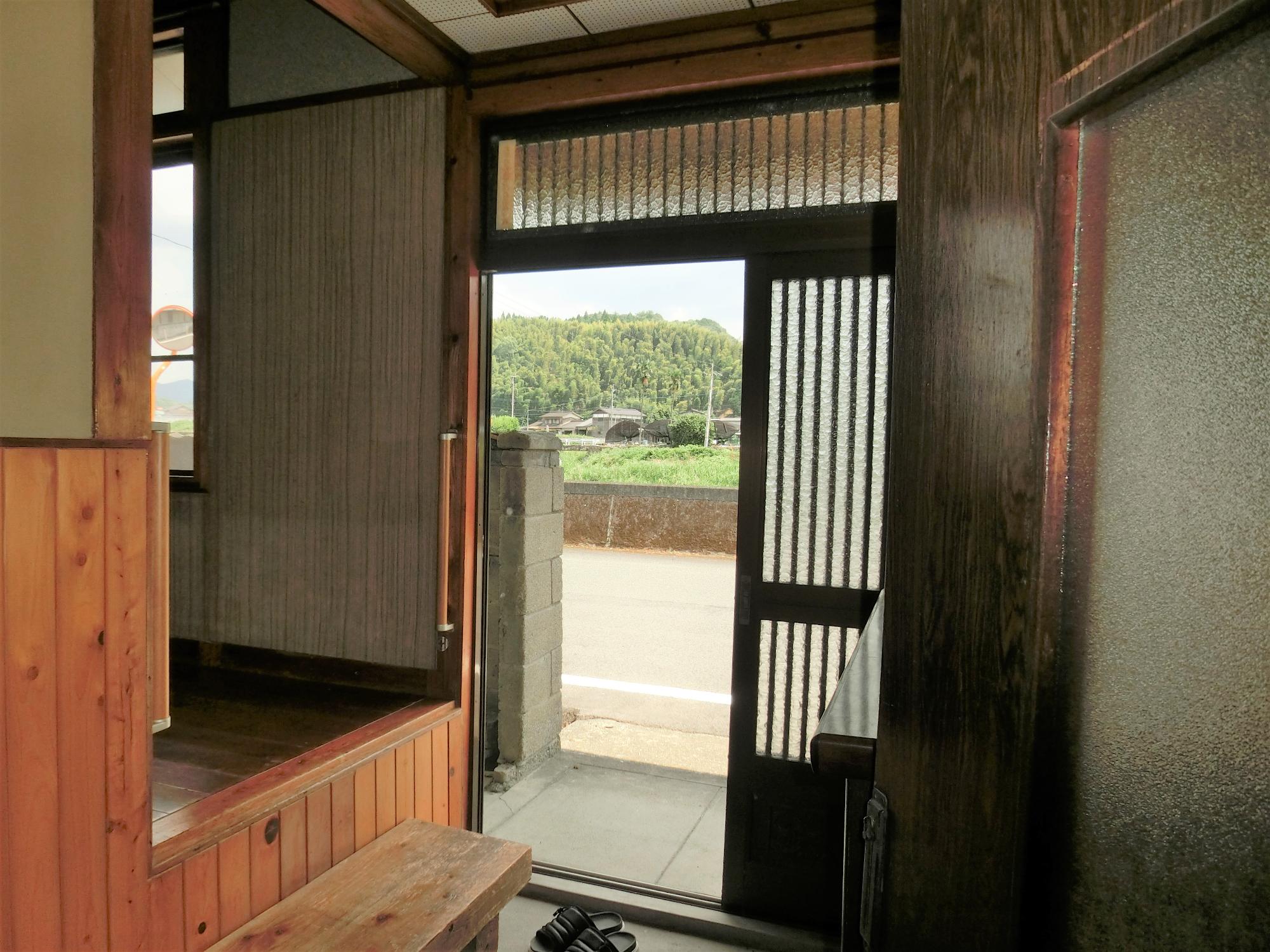 玄関
