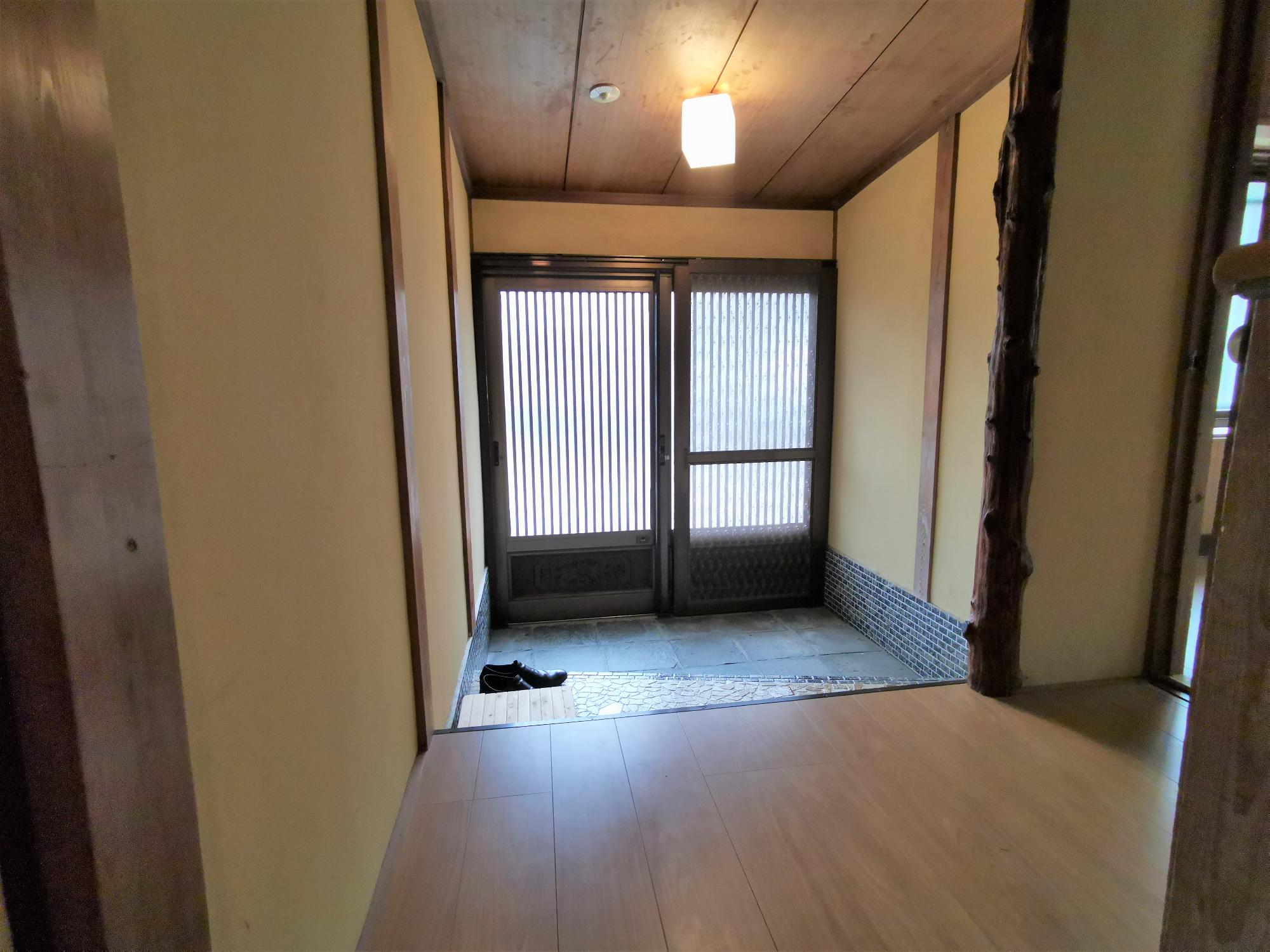 玄関
