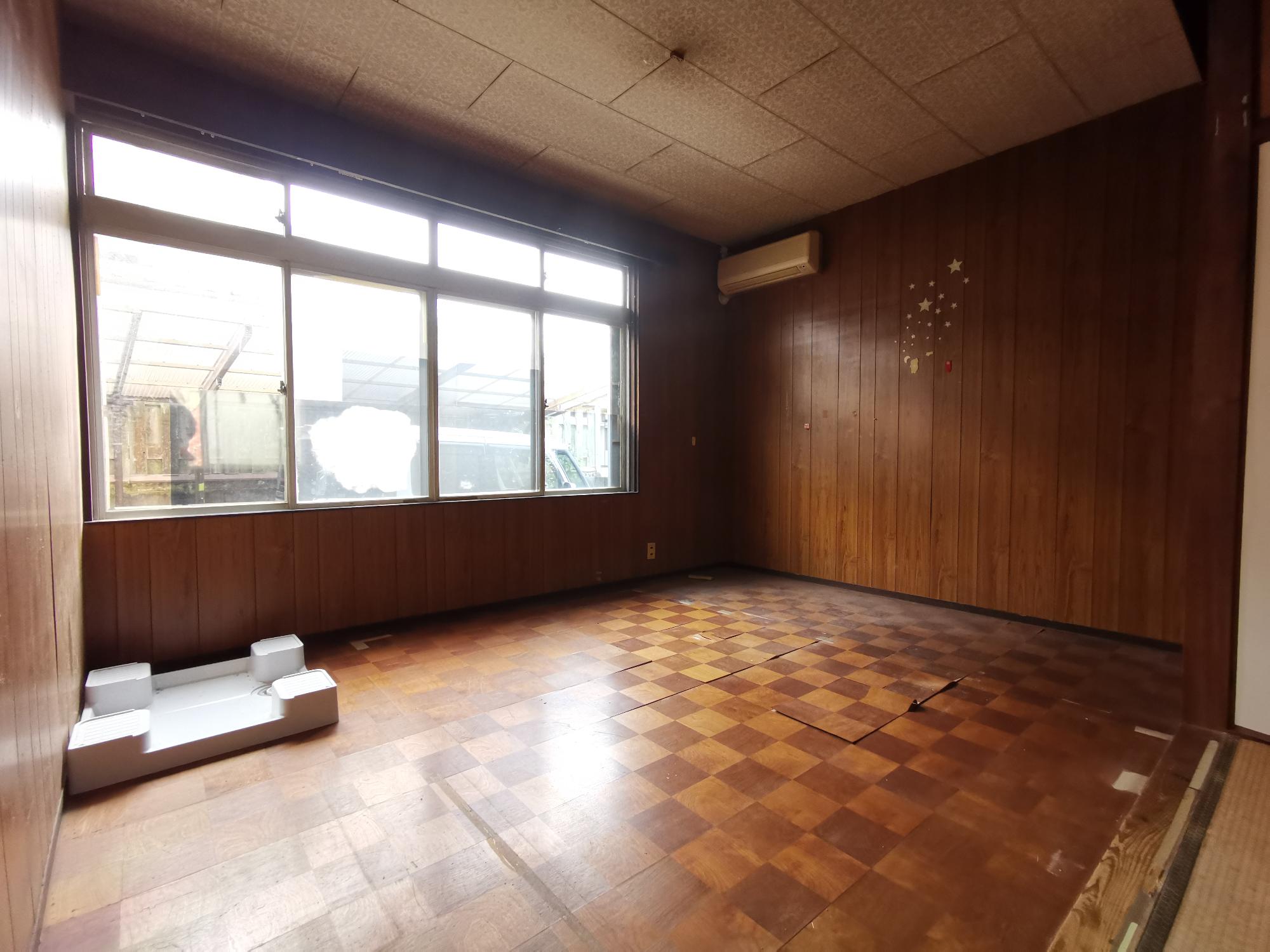洋室続き間6帖