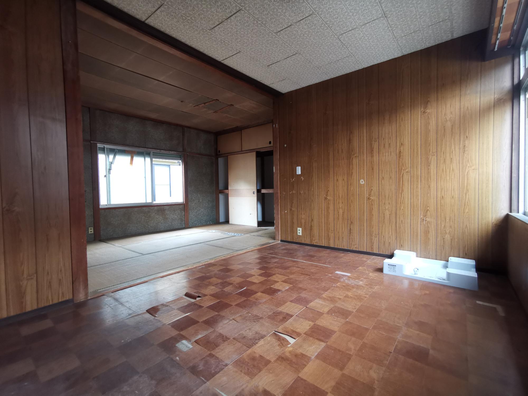 洋室続き間6帖