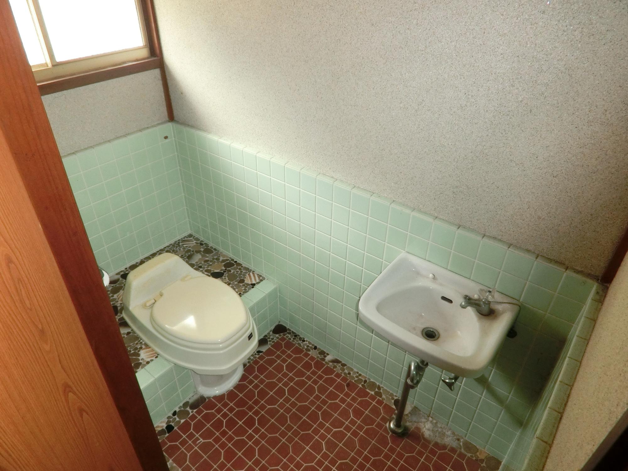 トイレ（広縁側）